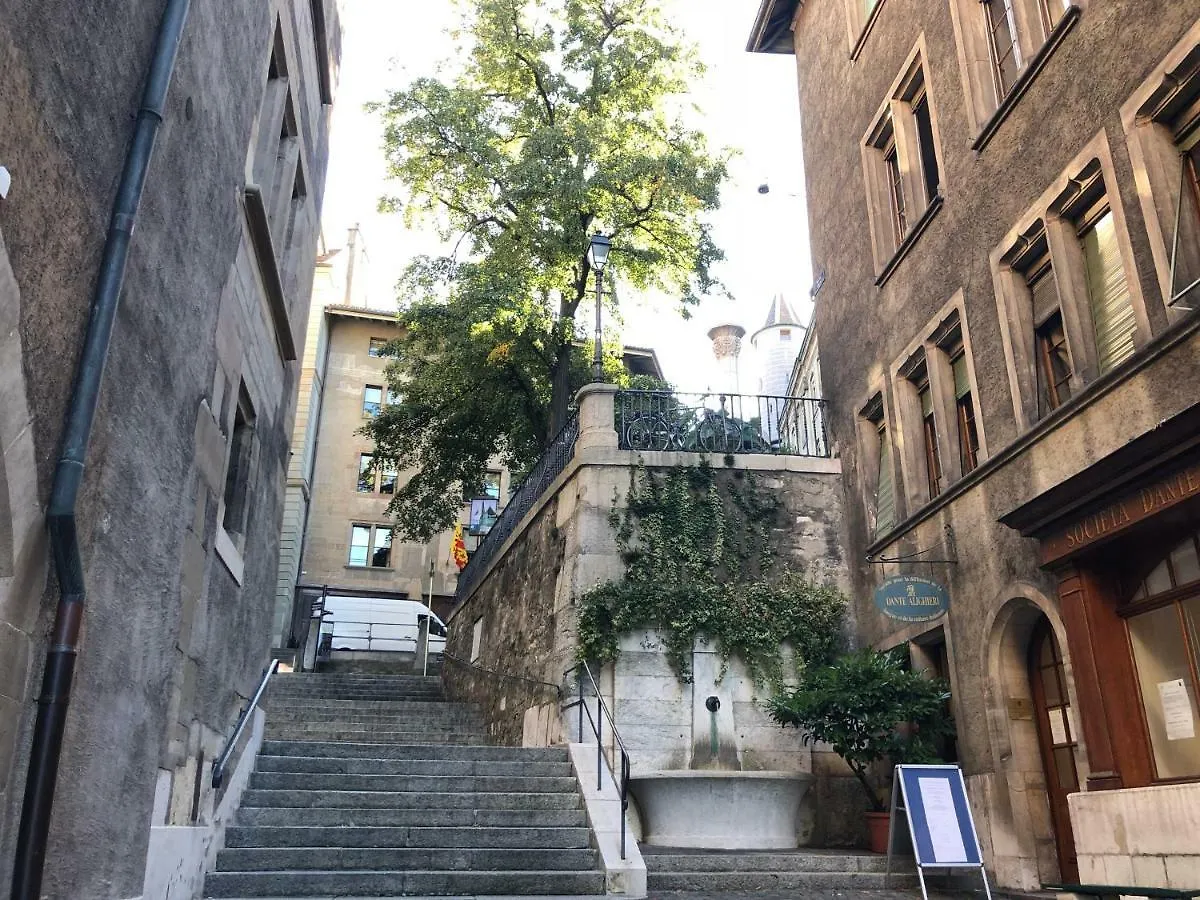Hôtel Studio Vieille-Ville Geneve Suisse